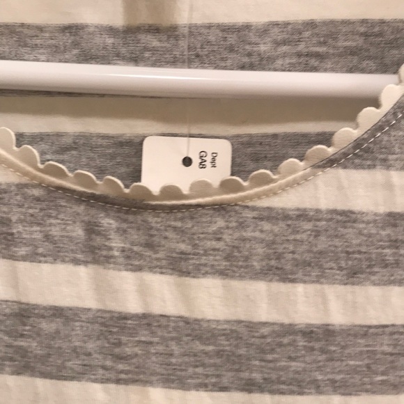 JCrew Tank tip - Picture 3 of 6